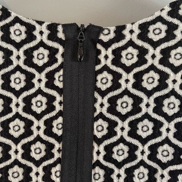 Cynthia Rowley Sleeveless Fit & Flare Textured Floral Geometric Dress || SZ XS - Picture 8 of 13